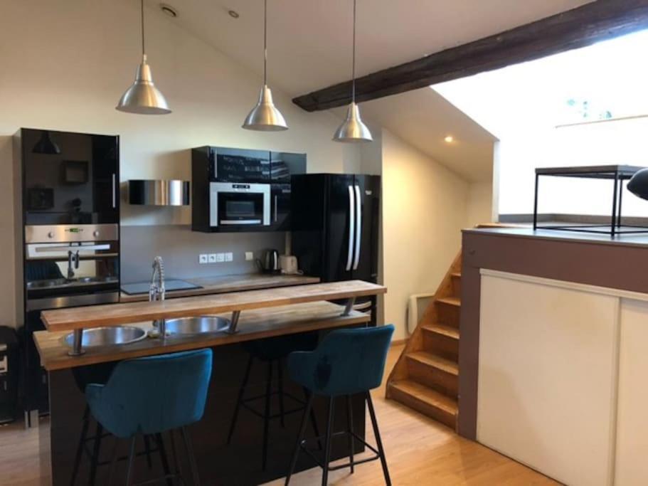 Pepite Rare 8 Personnes Au Coeur Battant Du Vieux Lyon Apartamento Exterior foto